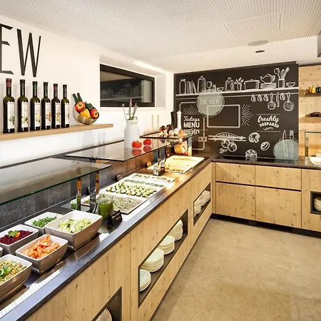 View - Incl Joker Card In Summer Hotel