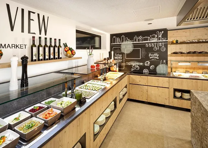 View - Incl Joker Card In Summer Hotel