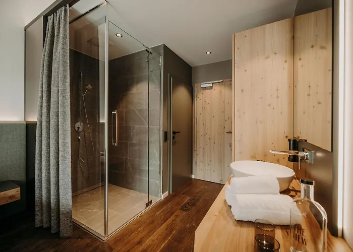 View - Incl Joker Card In Summer